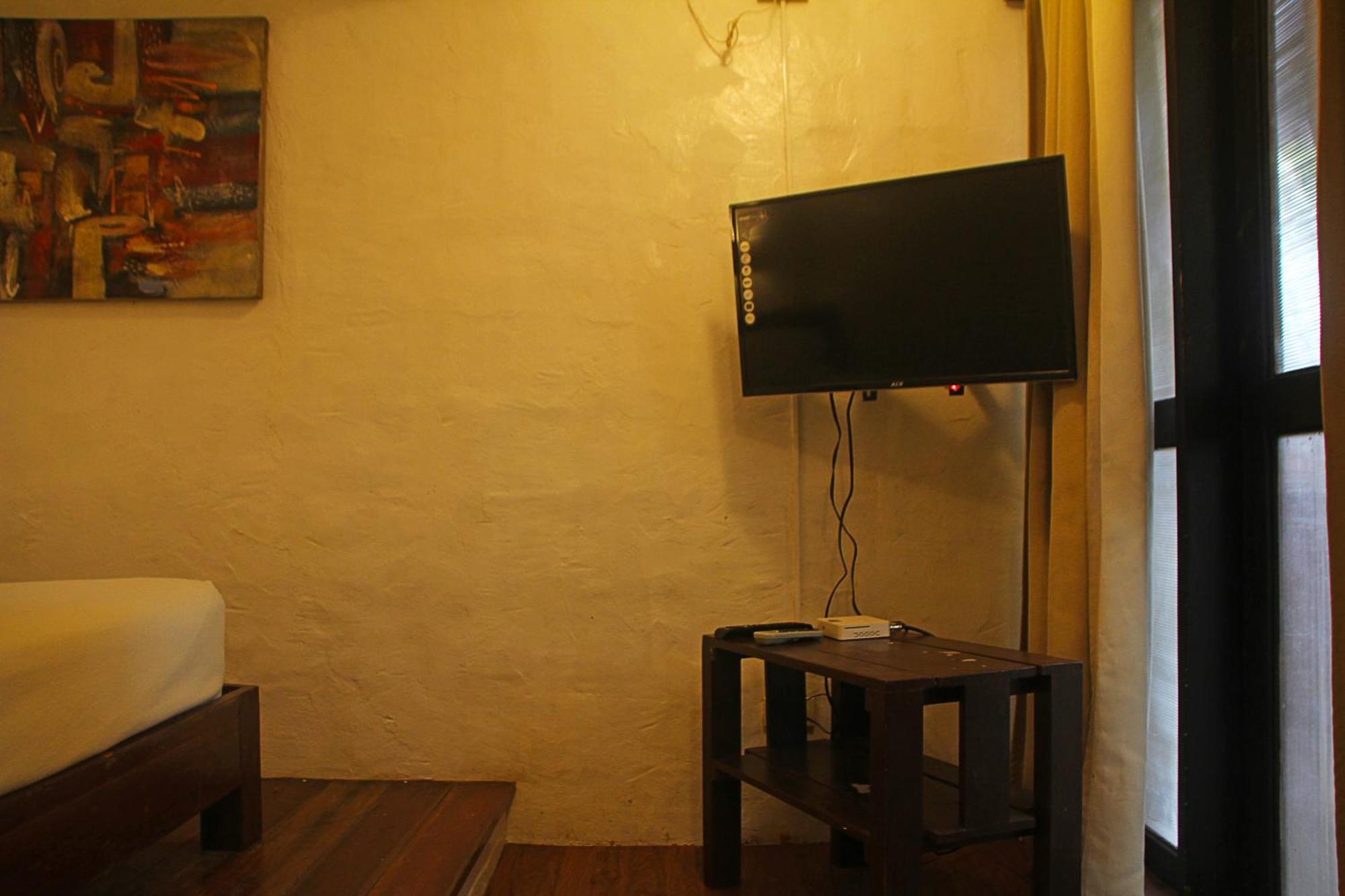 Lazy Dog Bed & Breakfast Balabag  Экстерьер фото
