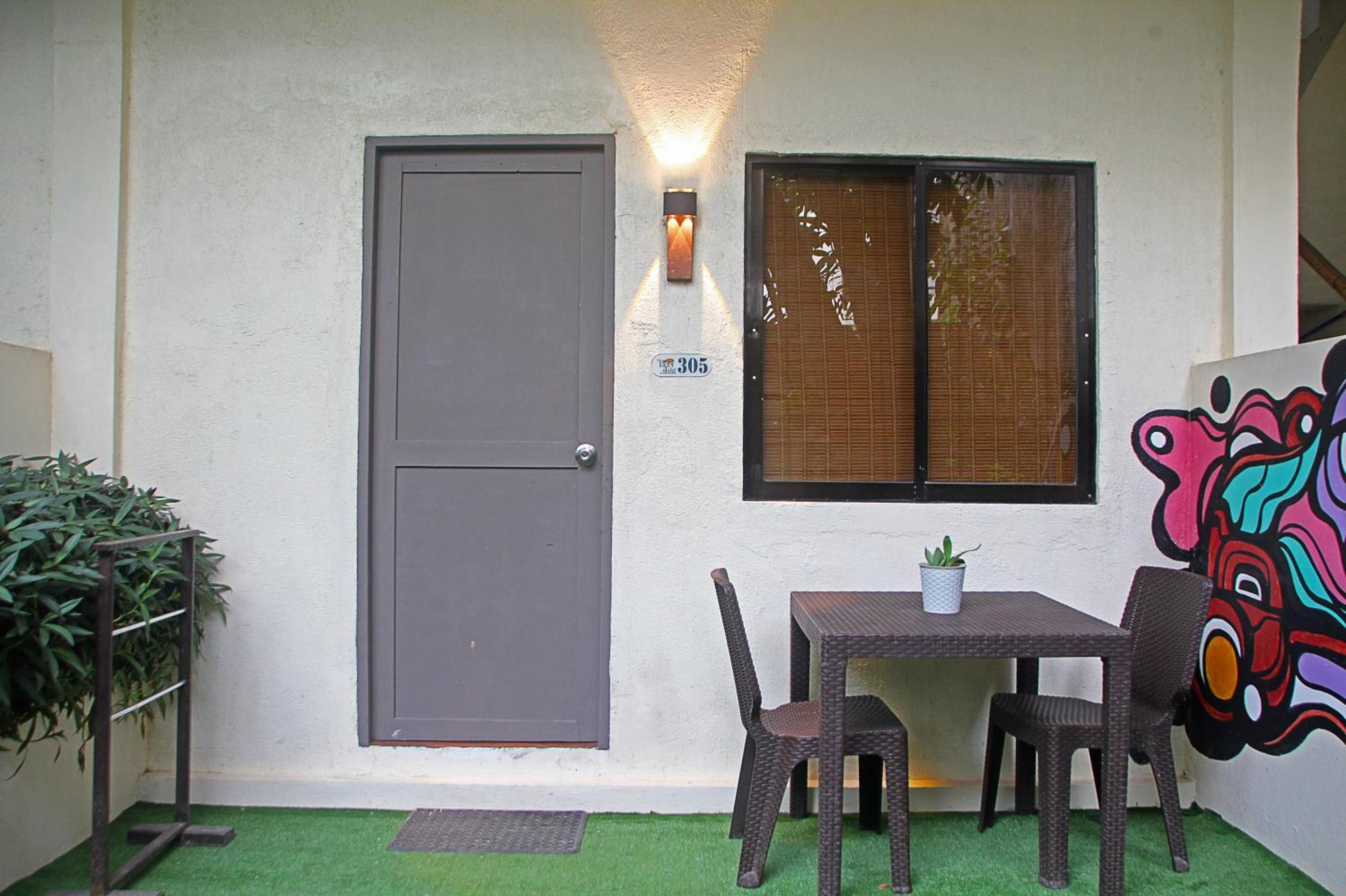 Lazy Dog Bed & Breakfast Balabag  Экстерьер фото